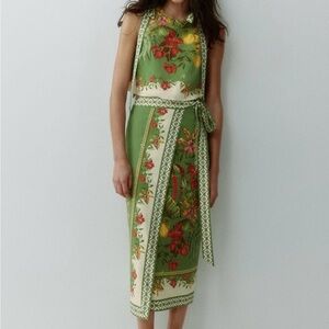 H&M SS26 Green Sleeveless Floral Tie Strap Cropped Top & Midi Wrap Skirt Size XS